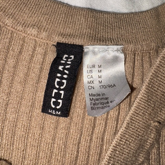 H&M Tan Ribbed Knit Crop Top - Picture 3 of 4